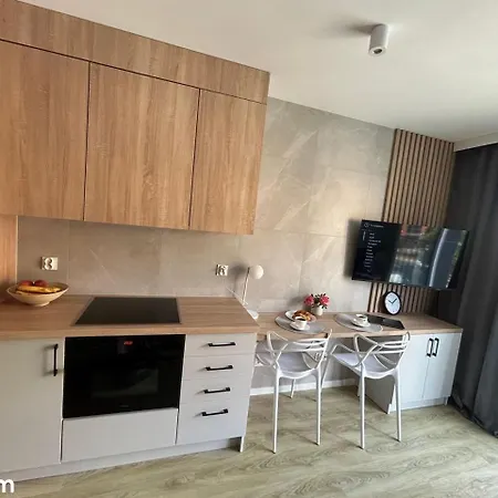 Aparkament Apartment *